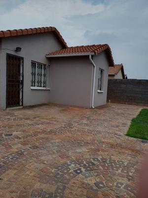 House For Rent in Protea Glen Ext, Soweto