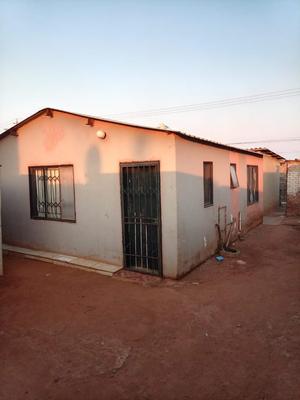 House For Sale in Snake Park, Johannesburg