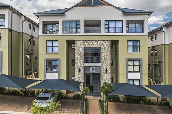 Apartment / Flat For Rent in Waterfall, Midrand
